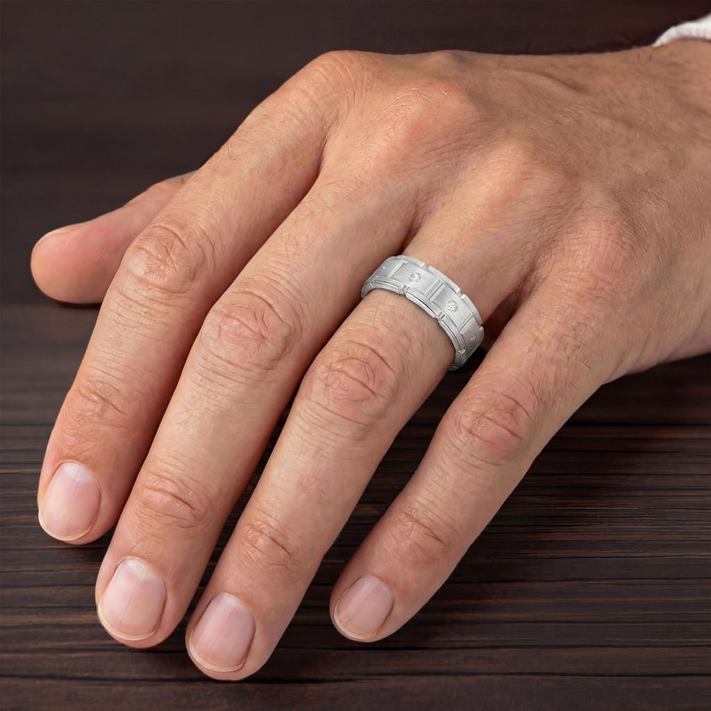 7MM 14K Gold Eternity Diamond Ring - T-Link Design